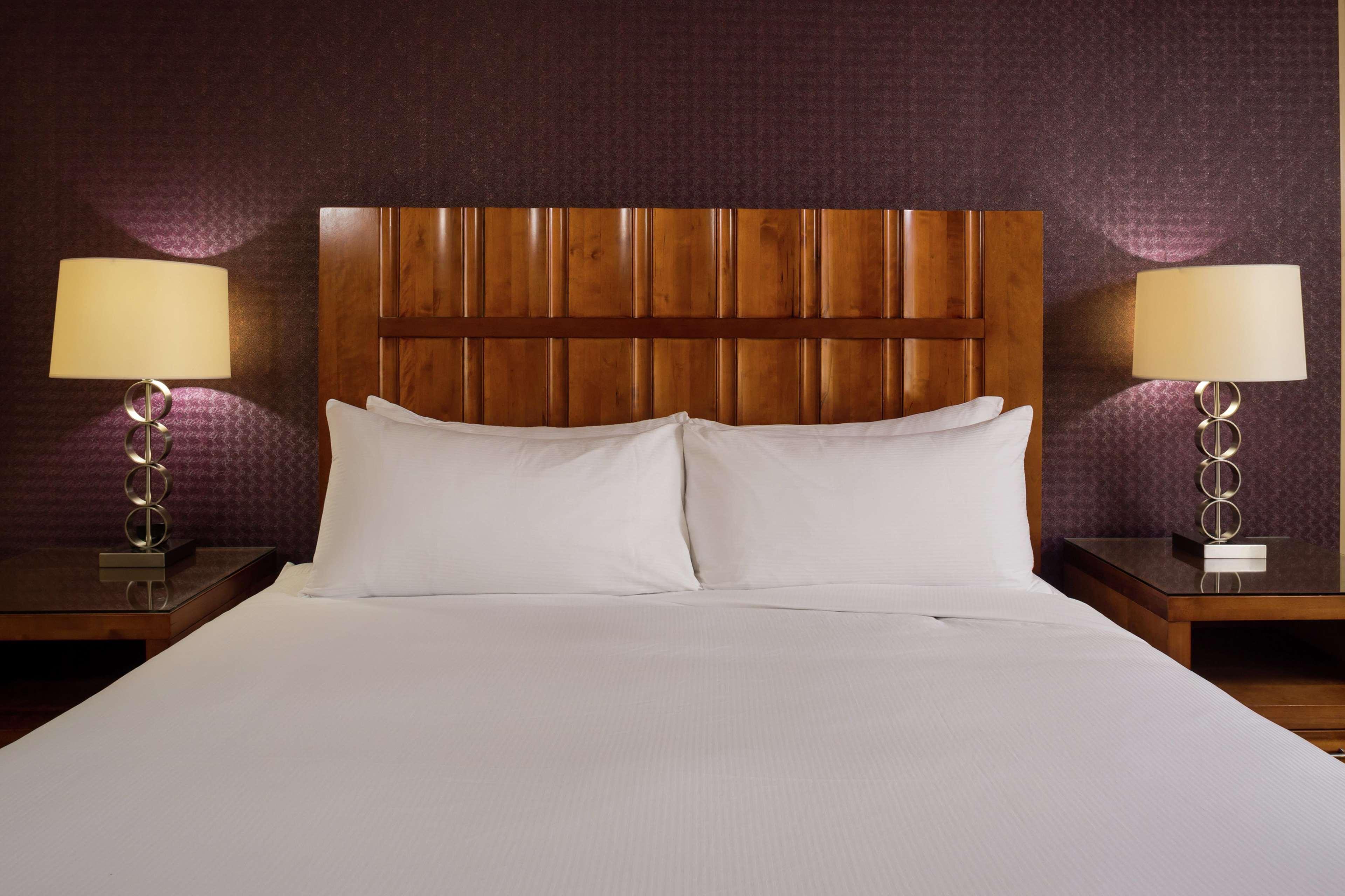 Hotel Doubletree By Hilton Carson Zewnętrze zdjęcie