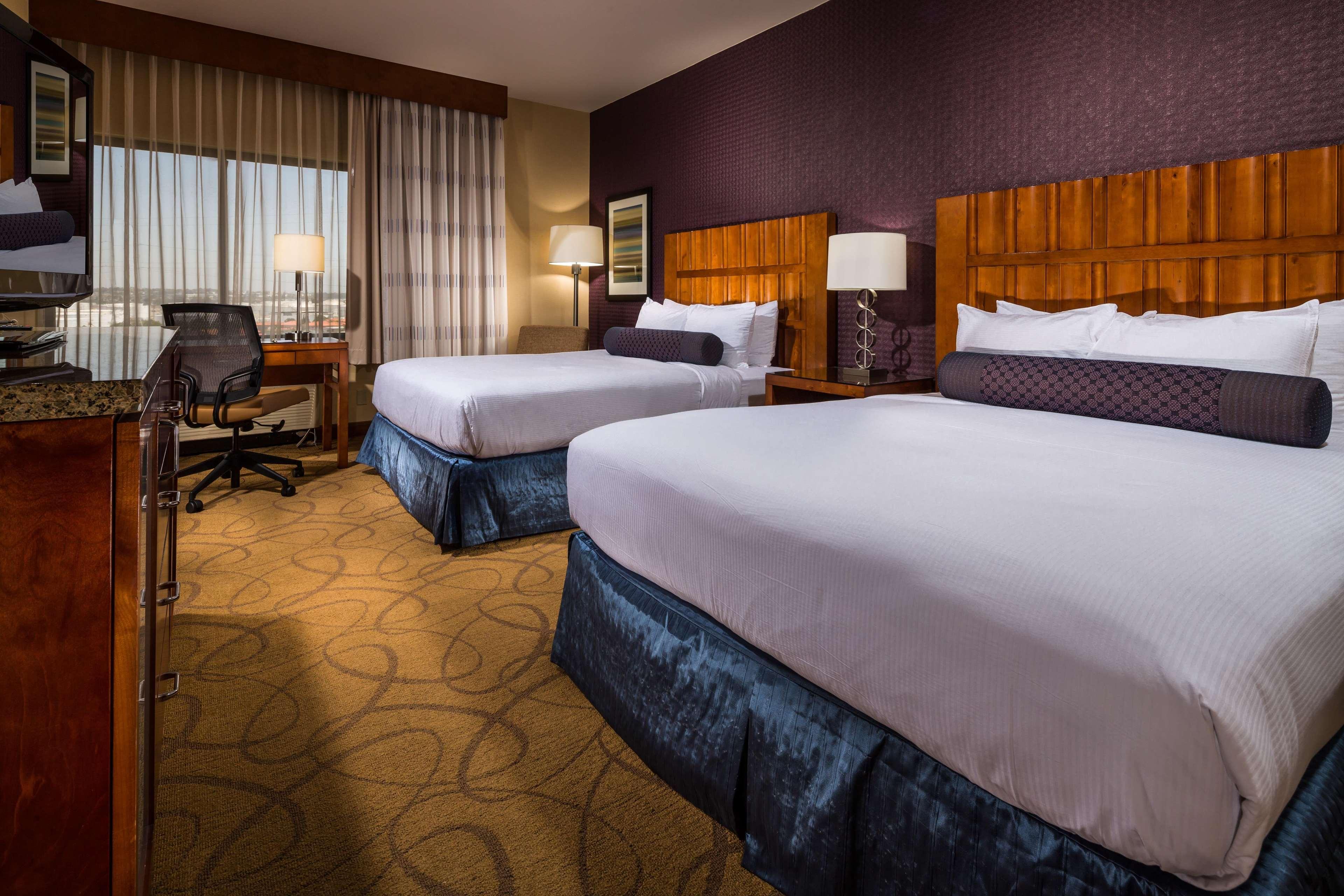 Hotel Doubletree By Hilton Carson Zewnętrze zdjęcie